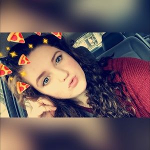 Meet your Posher, Celeste